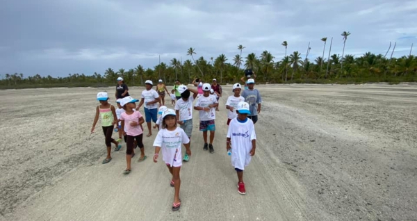 « Marche Pour Ta Santé » pour les élèves de Puka Puka