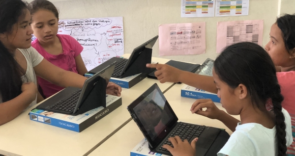 Accompagnement formatif, PPCR  et usage des TUICs à l’école de Avatoru