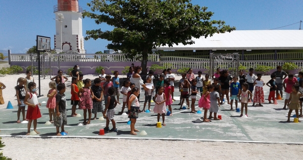 Hommage à Samuel PATY à Makemo